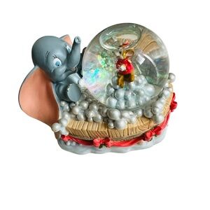 Enesco Rare Disney Store Dumbo and Timothy Mini Snow Globe Bubbles Collectible